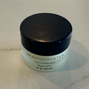 Beautycounter Lip conditioner (Peppermint)